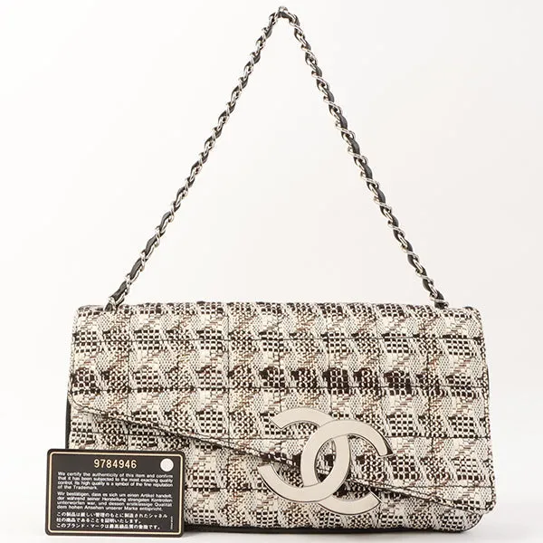 Chanel Around 2005 Made Tweed Cc Mark Plate Chain Shoulder Bag Black/Multi