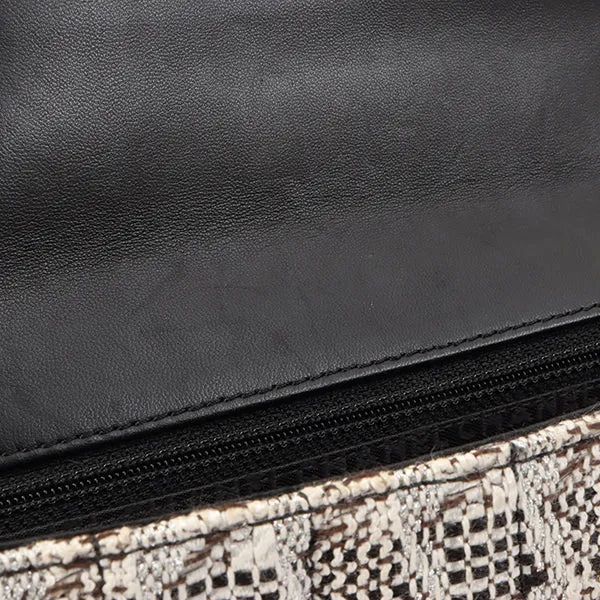Chanel Around 2005 Made Tweed Cc Mark Plate Chain Shoulder Bag Black/Multi