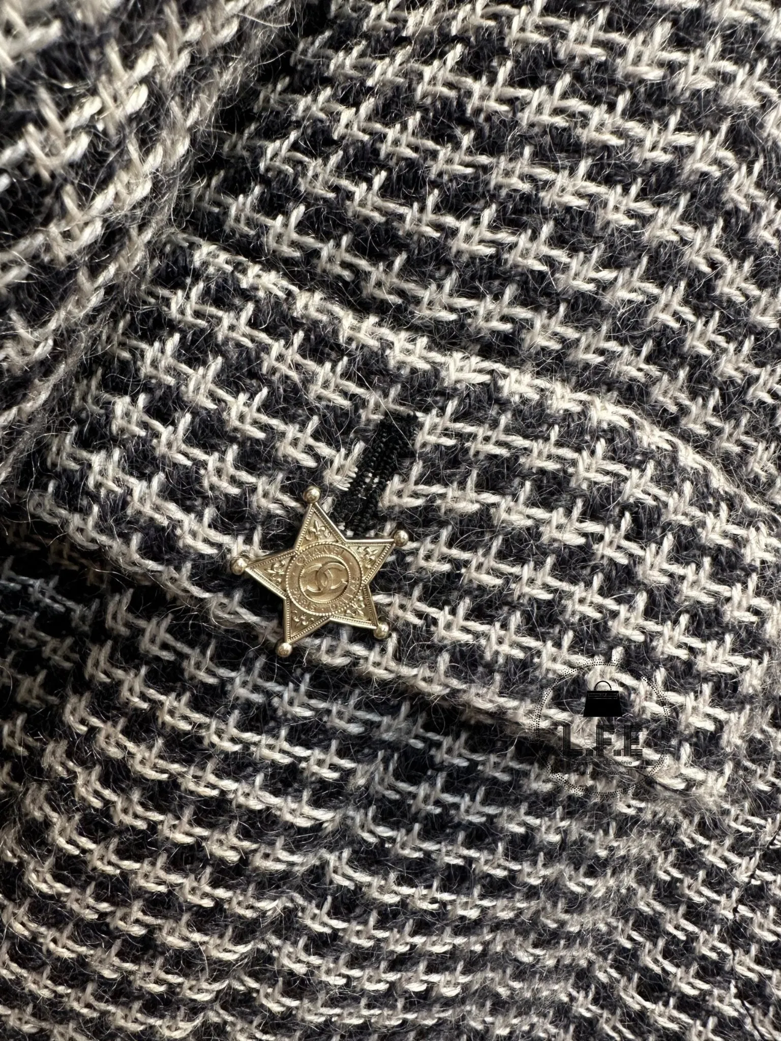 Chanel - Manteau Tweed T38