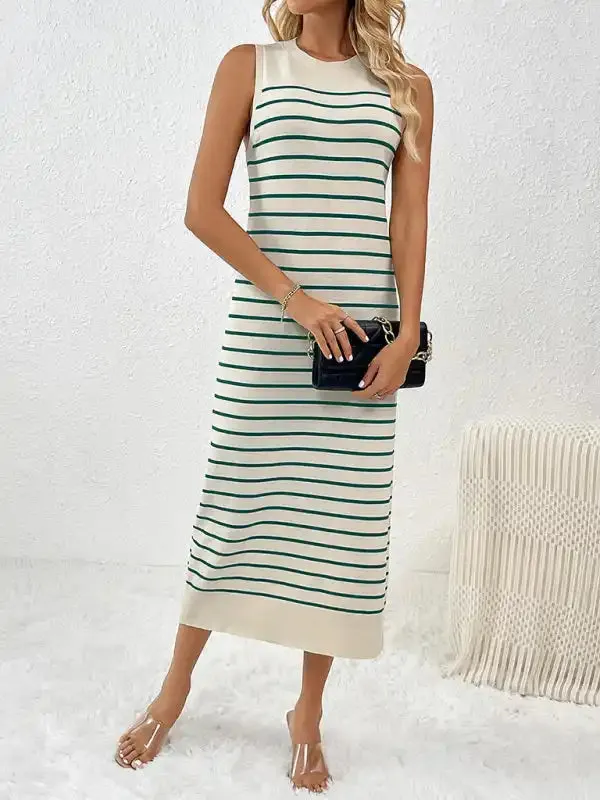 Sleeveless patchwork pullover fashionable striped women’s sweater