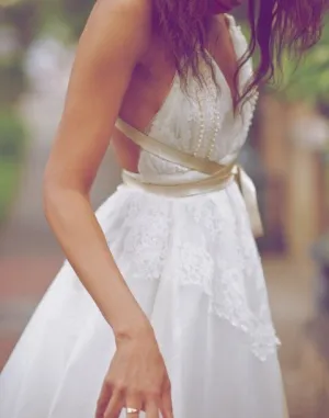 Vintage Wedding Dress,Lace Backless Wedding Dress,Ivory Informal Wedding Dress,Pearl Beaded Bridal Gowns,Beach Wedding Dress,Custom Prom Wedding Dress